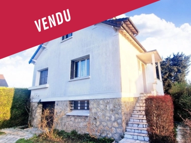 Maison vendu 5 pièces de 90 m² à Le Mesnil-Saint-Denis