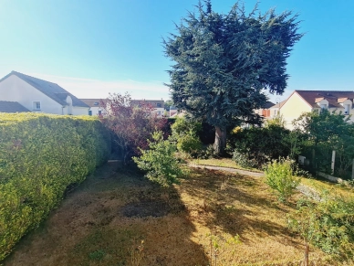 Maison vendu 5 pièces de 90 m² à Le Mesnil-Saint-Denis