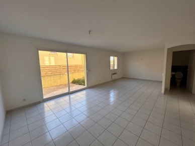 Maison à vendre 4 pièces de 93,65 m² à Llupia