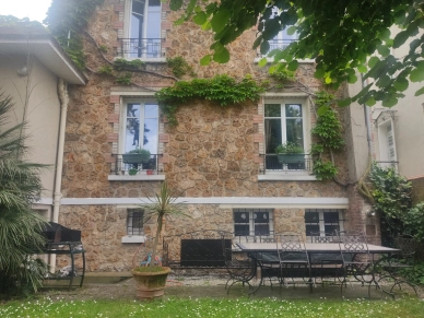 Maison à vendre 6 pièces de 113 m² à Sartrouville