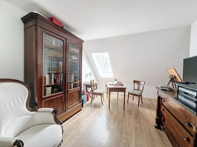 Maison à vendre 7 pièces de 165 m² à Osny