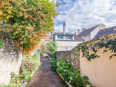 Maison à vendre 3 pièces de 70 m² à Conflans-Sainte-Honorine