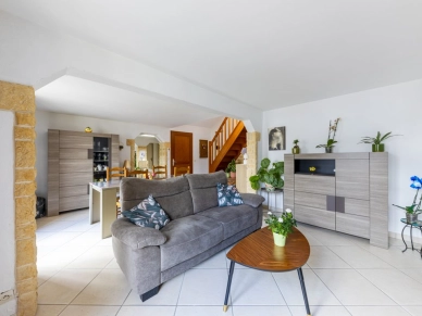 Maison à vendre 2 pièces de 47,69 m² à Saint-Leu-la-Forêt