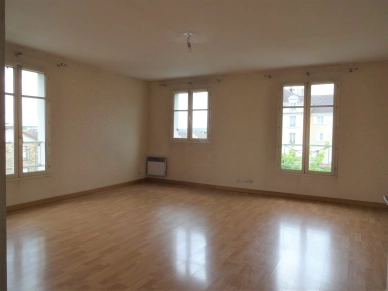 Appartement à louer 4 pièces de 85,92 m² à Carrières-sous-Poissy