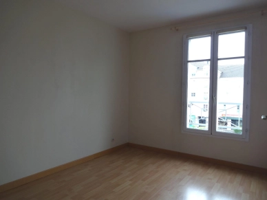 Appartement à louer 4 pièces de 85,92 m² à Carrières-sous-Poissy