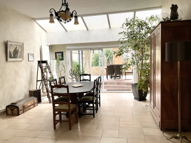 Maison à vendre 11 pièces de 243 m² à Bray-sur-Seine