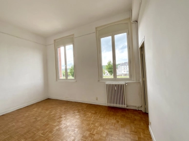 Appartement à vendre 4 pièces de 98 m² à Sens