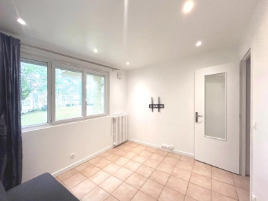 Appartement à vendre 1 pièces de 19,87 m² à Viry-Châtillon