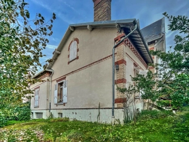 Maison à vendre 9 pièces de 233 m² à Sens