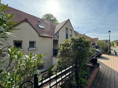 Maison à vendre 6 pièces de 119,21 m² à Andrésy