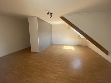 Appartement à louer 2 pièces de 43,21 m² à Mézières-sur-Seine