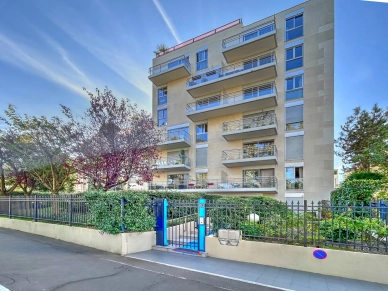 Appartement à vendre 3 pièces de 90 m² à Neuilly-sur-Seine