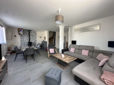 Maison à vendre 5 pièces de 147,83 m² à Fonbeauzard