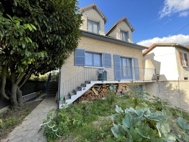 Maison à vendre 6 pièces de 117 m² à Sartrouville