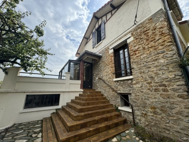 Maison à vendre 6 pièces de 112,23 m² à Poissy