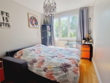 Appartement à vendre 5 pièces de 92 m² à La Celle-Saint-Cloud