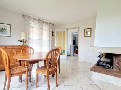 Maison à vendre 7 pièces de 199 m² à Saclay