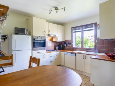 Maison à vendre 6 pièces de 91 m² à Poissy