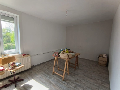 Maison à vendre 9 pièces de 140 m² à Saint-Remy-Chaussée