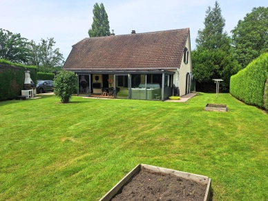 Maison à vendre 6 pièces de 125 m² à Lyons-la-Forêt