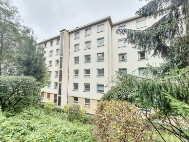 Appartement à vendre 4 pièces de 85 m² à Suresnes