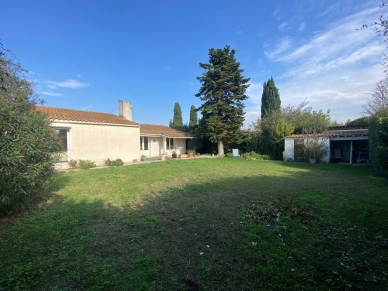 Maison à vendre 4 pièces de 99 m² à Morières-lès-Avignon