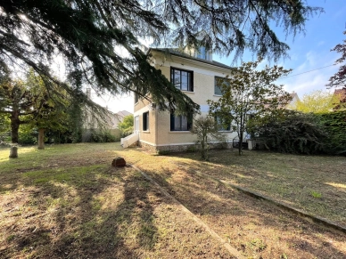 Maison à vendre 7 pièces de 158 m² à Conflans-Sainte-Honorine