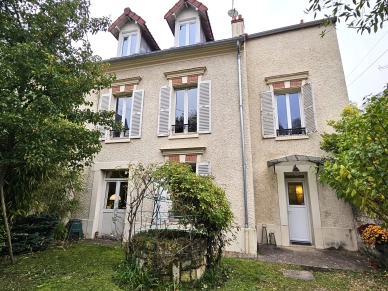 Maison à vendre 7 pièces de 154 m² à Conflans-Sainte-Honorine