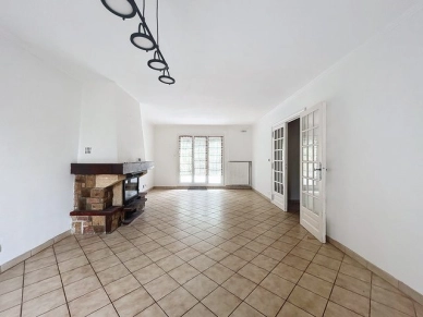 Maison à vendre 4 pièces de 90,4 m² à Éragny