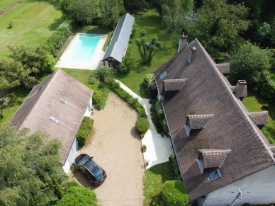 Maison à vendre 14 pièces de 339 m² à Chaumont-sur-Loire