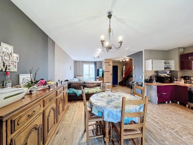 Maison à vendre 4 pièces de 70 m² à Saint-Pierre-lès-Nemours