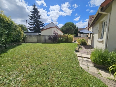 Maison à vendre 5 pièces de 137 m² à Conflans-Sainte-Honorine