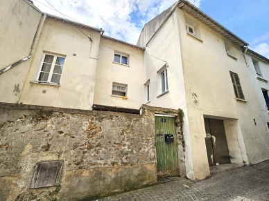 Maison à vendre 6 pièces de 100 m² à Chanteloup-les-Vignes