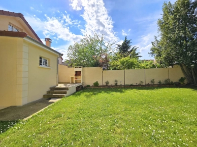 Maison à vendre 4 pièces de 91 m² à Conflans-Sainte-Honorine