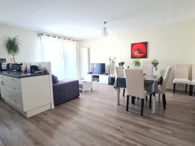 Appartement à vendre 3 pièces de 65 m² à Achères