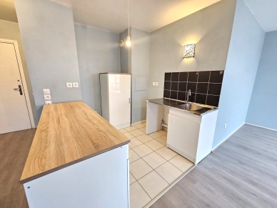 Appartement à vendre 2 pièces de 46,38 m² à Cergy