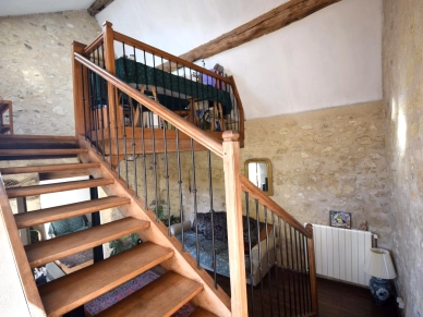 Maison à vendre 7 pièces de 173 m² à Jouy-le-Moutier