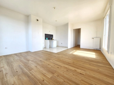 Appartement à vendre 2 pièces de 47 m² à Cergy