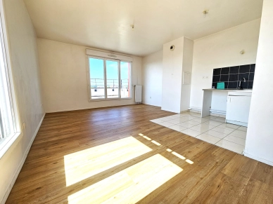 Appartement à vendre 2 pièces de 47 m² à Cergy