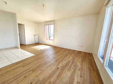 Appartement à vendre 2 pièces de 47 m² à Cergy