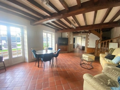 Maison à vendre 6 pièces de 145 m² à Gisors