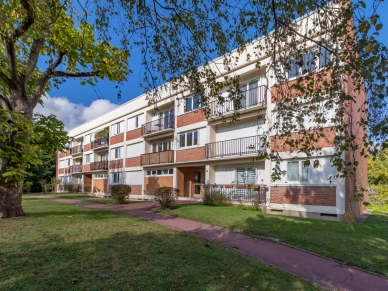 Appartement à vendre 3 pièces de 62,79 m² à Villennes-sur-Seine