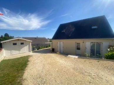 Maison à vendre 6 pièces de 105 m² à Gisors