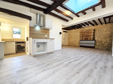 Maison à vendre 5 pièces de 81 m² à Le Mesnil-le-Roi