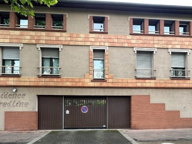 Garage à vendre de 9 m² à Tournefeuille