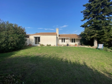 Maison à vendre 4 pièces de 99 m² à Morières-lès-Avignon