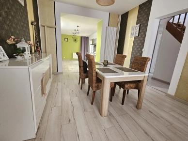 Maison à vendre 4 pièces de 97,5 m² à Valenciennes