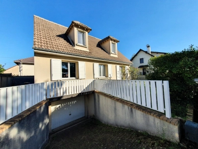 Maison à vendre 6 pièces de 125 m² à Conflans-Sainte-Honorine