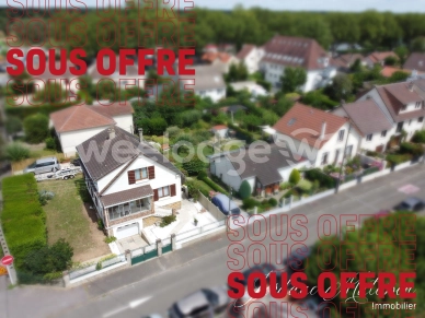 Maison vendu 5 pièces de 108 m² à Trappes