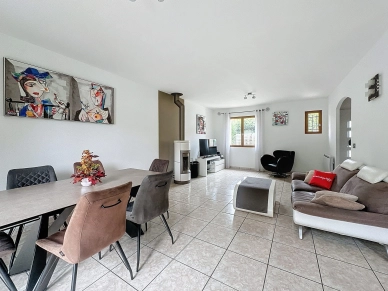 Maison à vendre 6 pièces de 120 m² à Vaux-sur-Seine